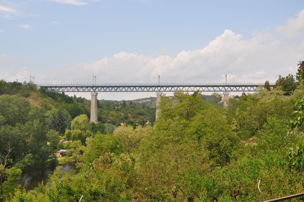 Penzion Kimex Znojmo Bagian luar foto